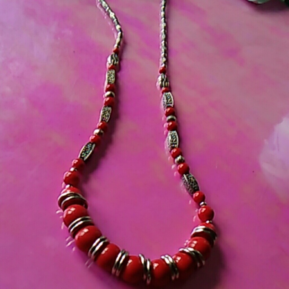 Silver red beads jewelry necklace vintage sale - Picture 2 of 4